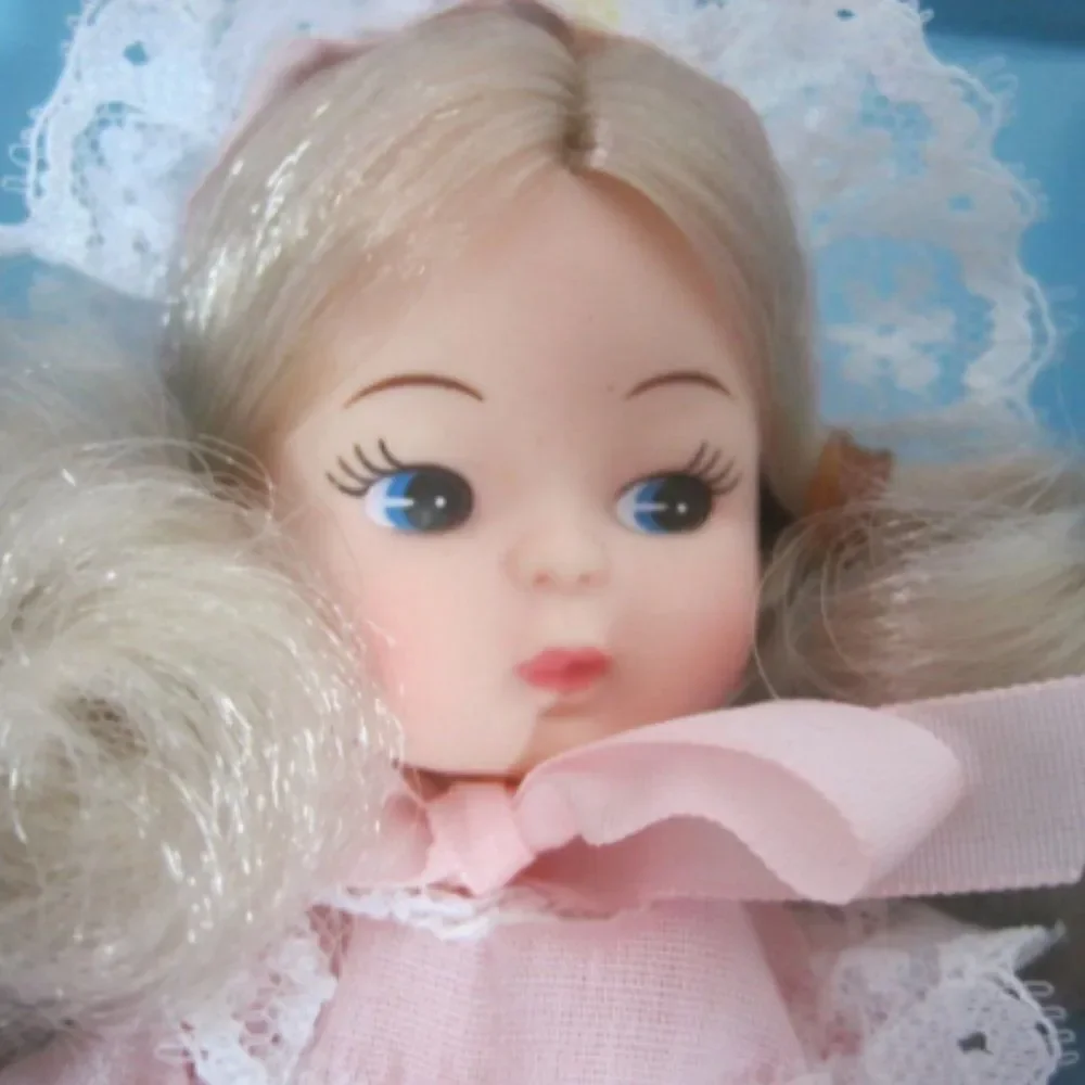Playmates Toys tiara dolls